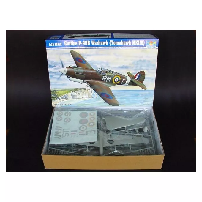 Trumpeter Model plastikowy Curtiss P-40B Warhawk 1/32