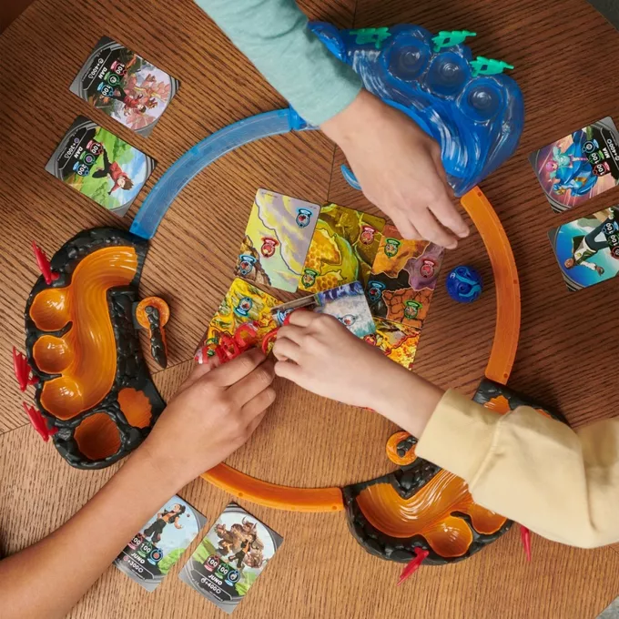 Spin Master Zestaw treningowy Dino Bakugan 3.0 pole bitwy
