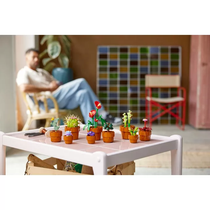 LEGO Klocki Icons 10329 Małe roślinki