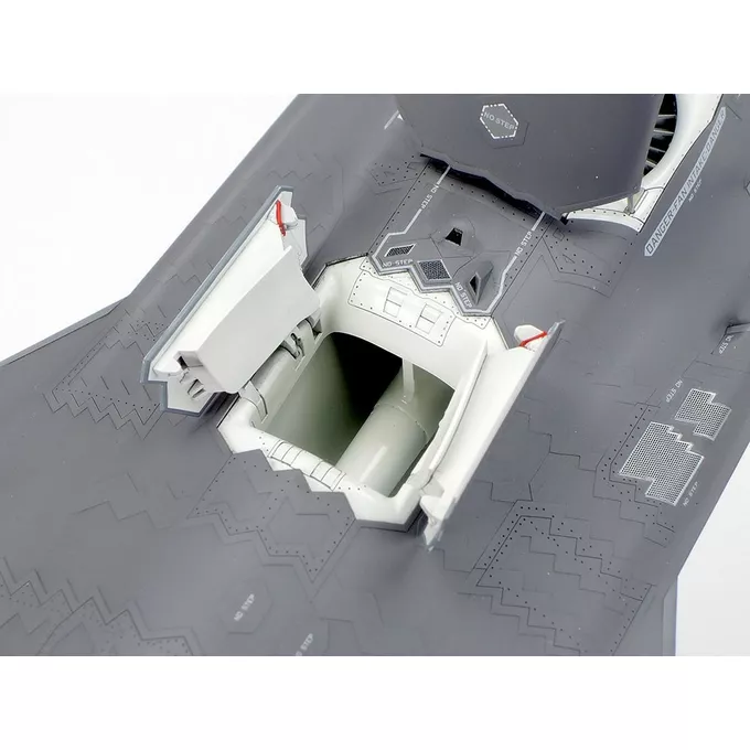 Tamiya Model plastikowy Lockheed Martin F-35B Lightning II 1/48