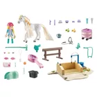 Playmobil Zestaw z figurkami Horses 71354 Isabella i Lioness z myjnią dla koni
