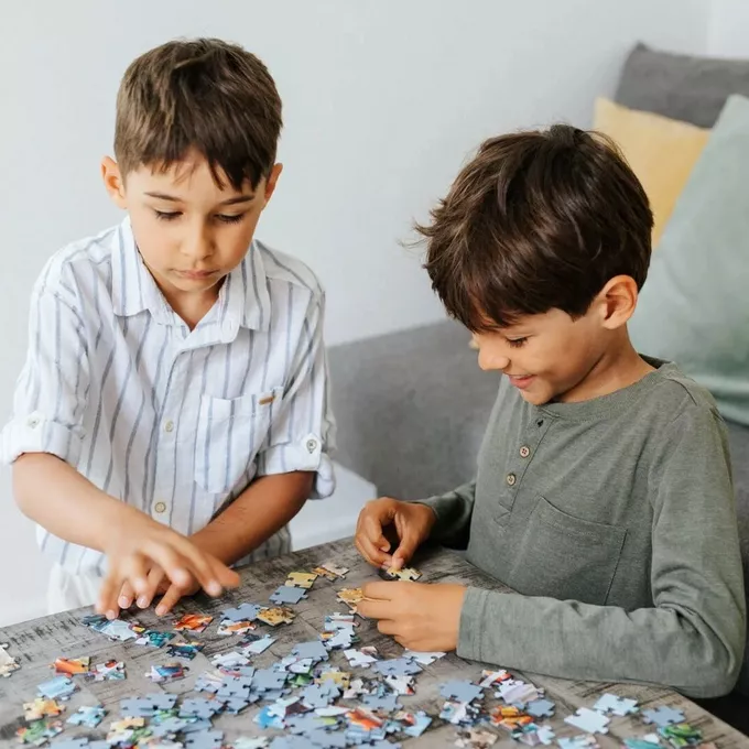 Trefl Puzzle 300 elementów Zombie górą Monster High