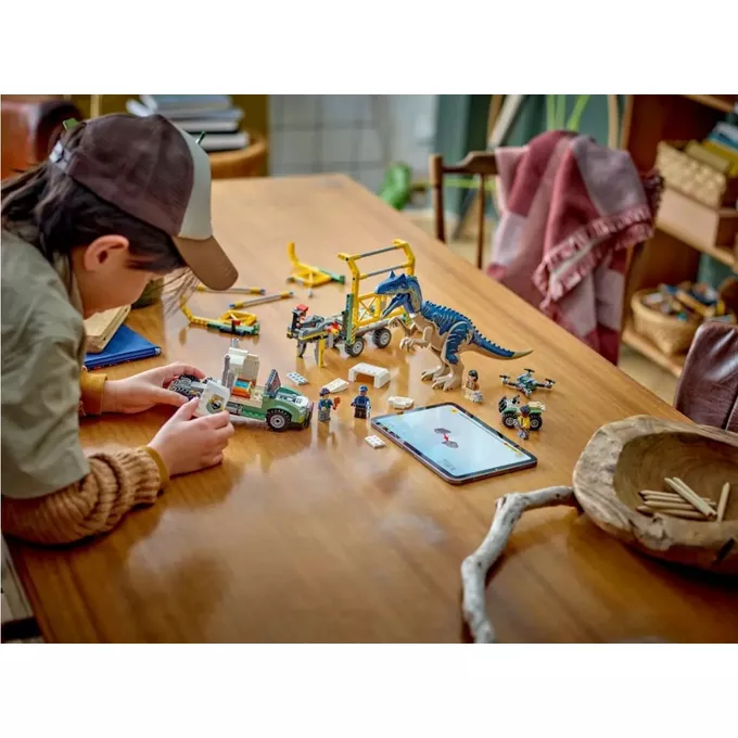 LEGO Klocki Jurassic World 76966 Dinomisje: ciężarówka do transportu allozaura