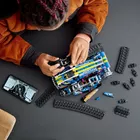 Klocki Technic 42140  Zmiennokształtny pojazd sterowany przez aplikację