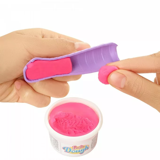 Lalka Barbie u lekarza - Zakładamy gips Zestaw